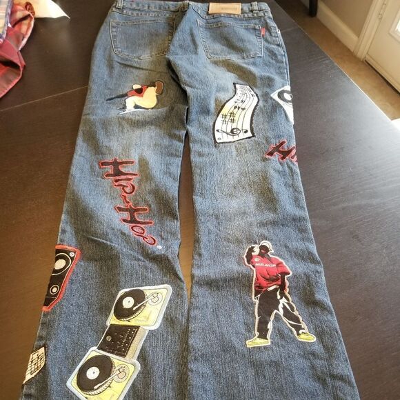 VINTAGE LE MORE WOMENS HIP HOP JEANS WITH PATCHES EVERYWHERE SIZE 7. B12 - Picture 6 of 10